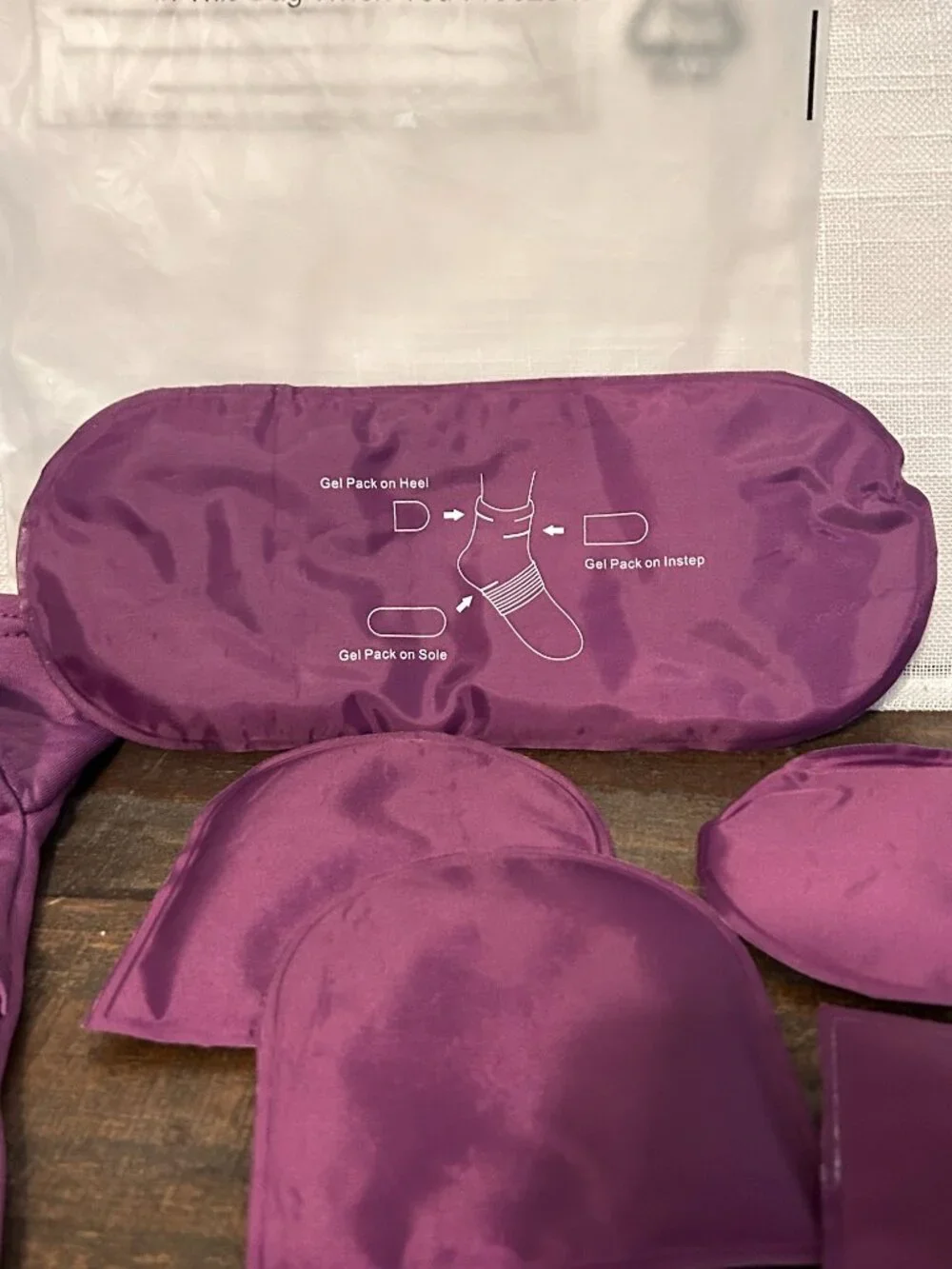 SuzziPad Ice Pack Cold Socks Kit